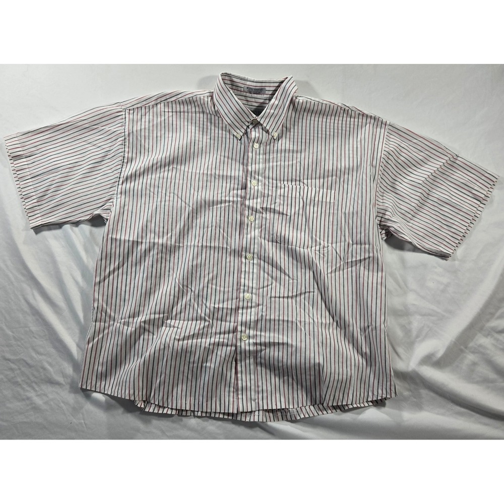 Sun River Men Shirt XL White Red Blue Stripe Short Sleeve Wrinkle Stain Resist